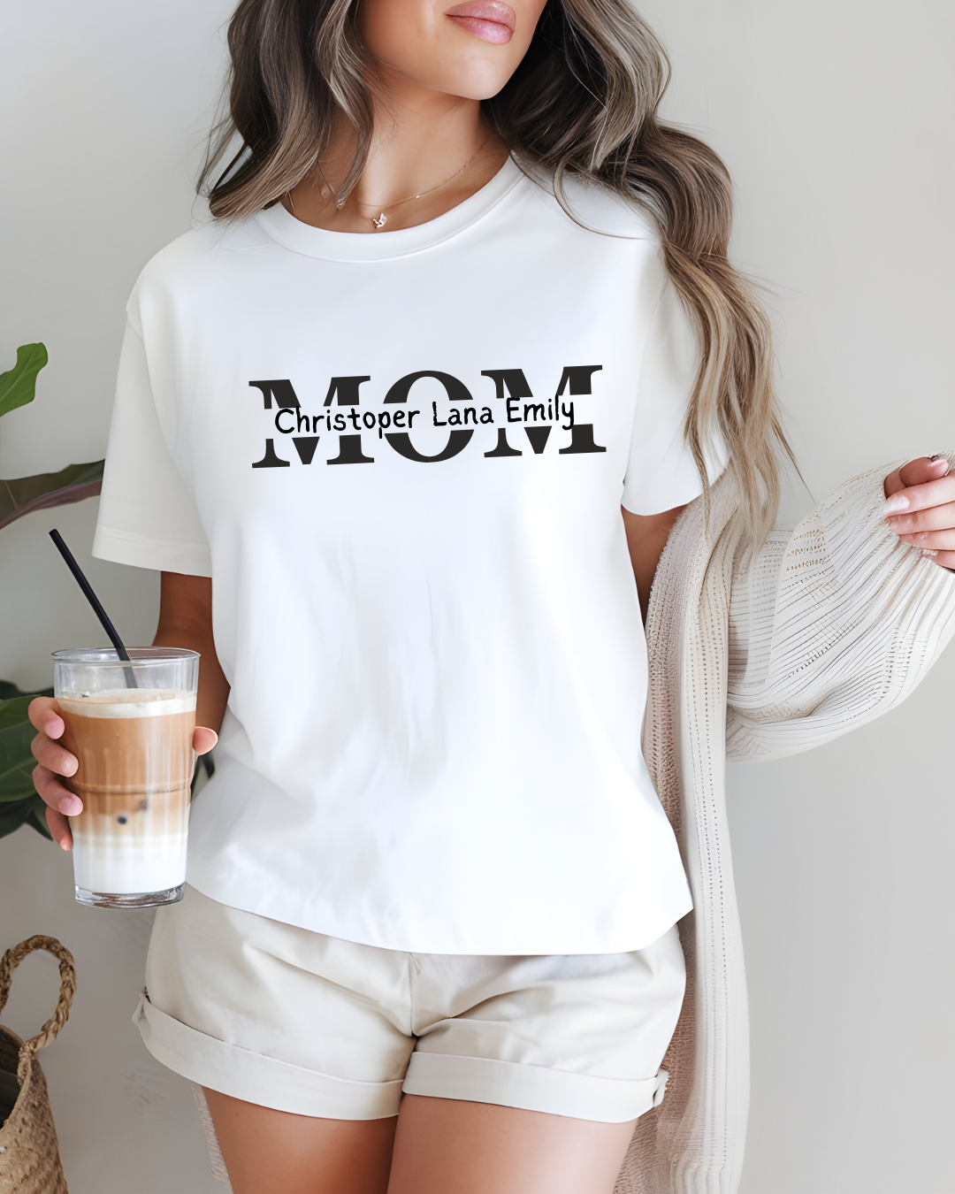 ๐ Custom Kids Name MOM T-Shirt ๐