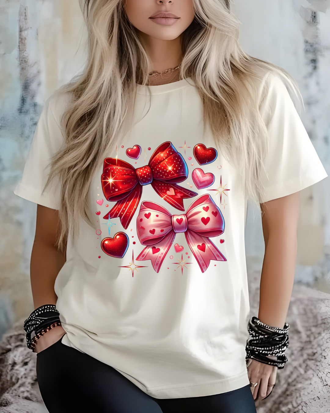 Red Bows & Hearts 🎀❤️ T-Shirt!