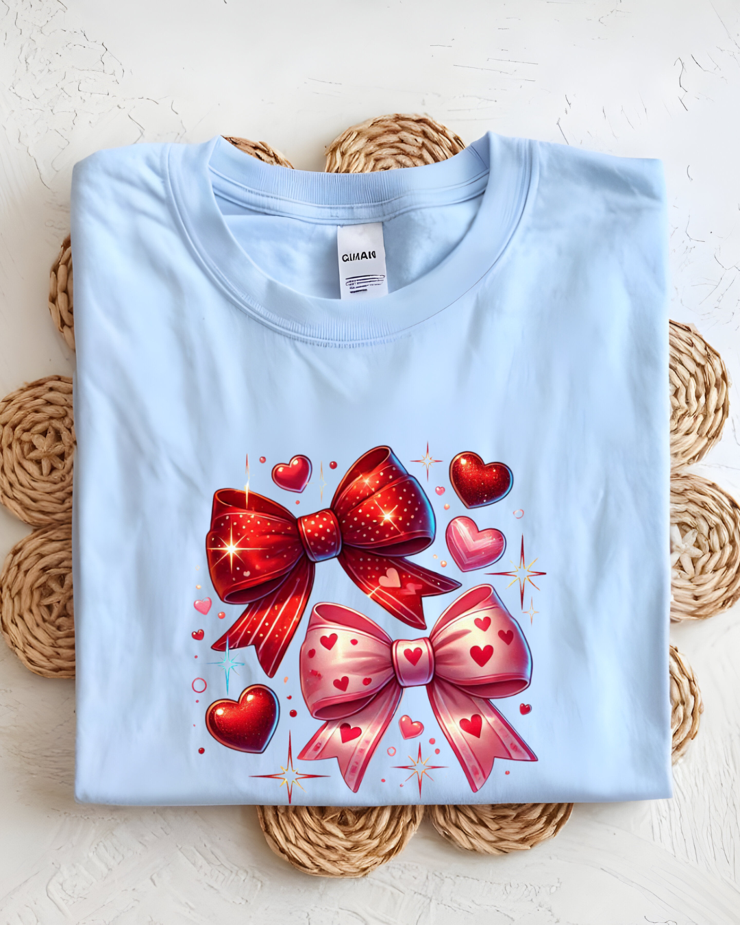 Red Bows & Hearts 🎀❤️ T-Shirt!