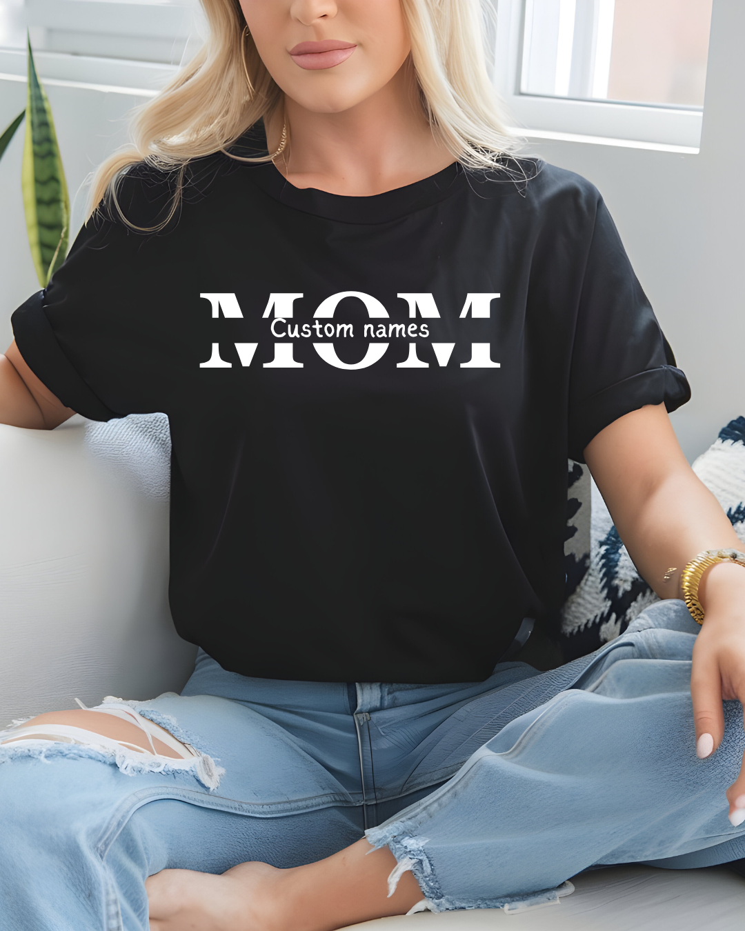 ๐ Custom Kids Name MOM T-Shirt ๐