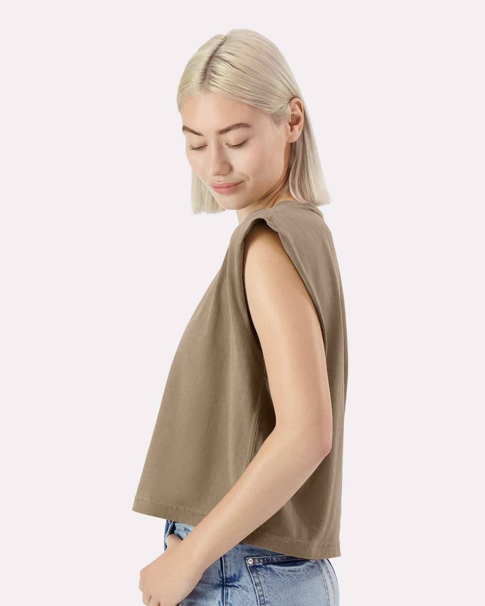 American Apparel | Women’s Heavyweight Muscle Tee | Boxy Fit