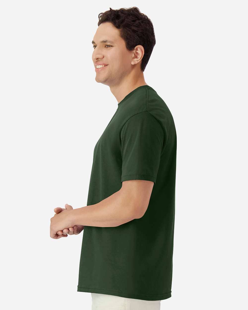 Gildan Light Cotton Tee – Lightweight Unisex Style