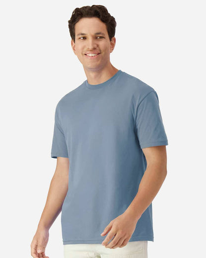 Gildan Light Cotton Tee – Lightweight Unisex Style