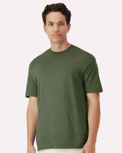 Gildan Light Cotton Tee – Lightweight Unisex Style