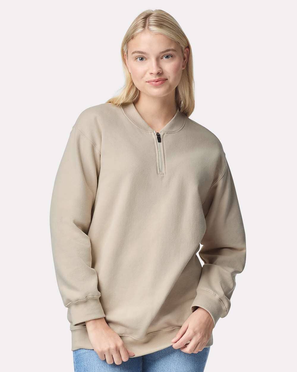 Gildan SF008 Unisex Softstyle Midweight 1/4 Zip Sweatshirt
