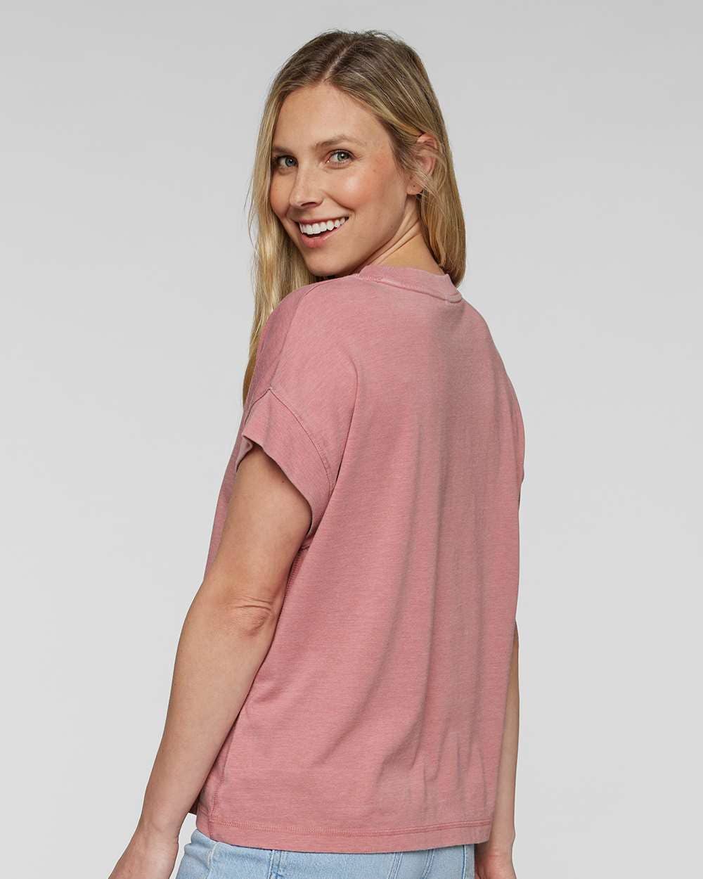 Women’s Relaxed Vintage Wash Tee – Soft Washed Cotton Feel
