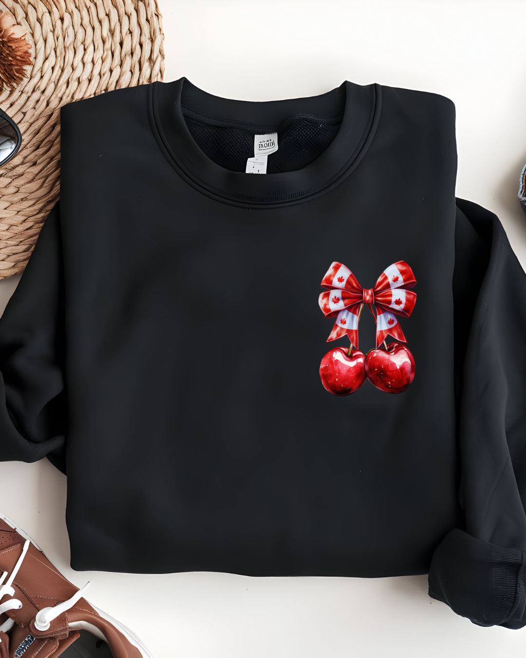 🇨🇦 Canadian Pride Bow Sweatshirt
