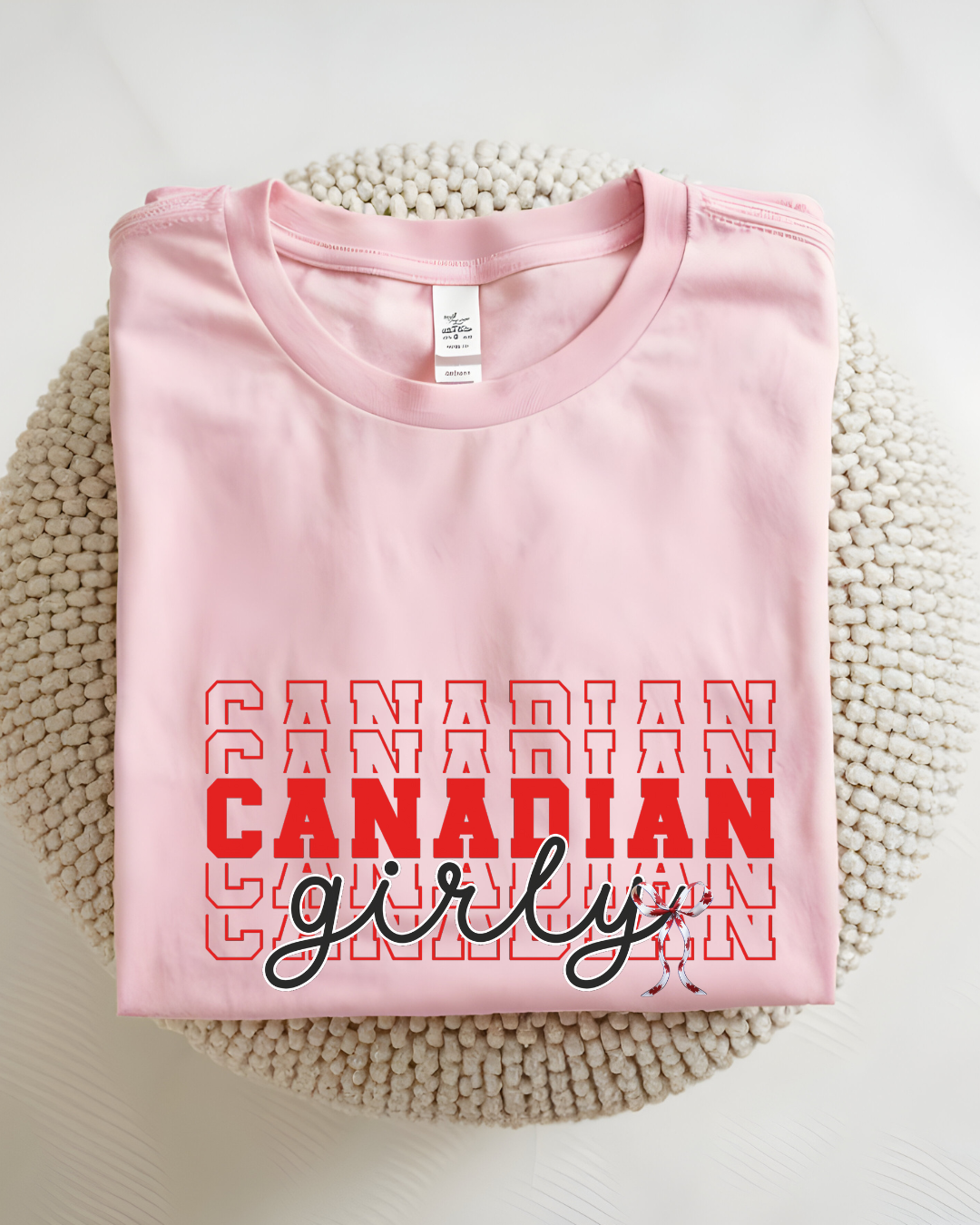 🎀 Canadian & Cute T-Shirt 🇨🇦✨