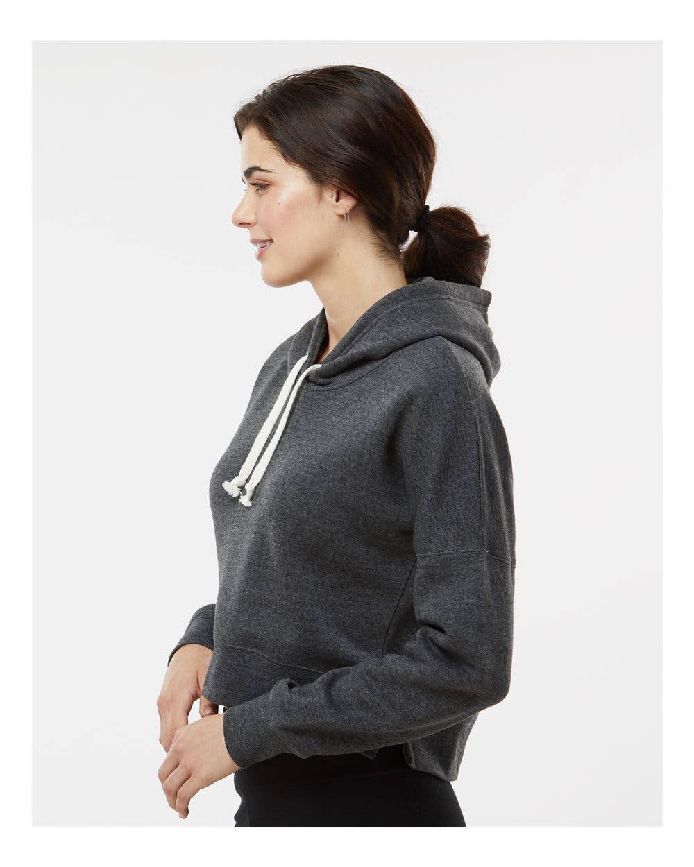 J. America Crop Hoodie – Relaxed Fit Everyday Style