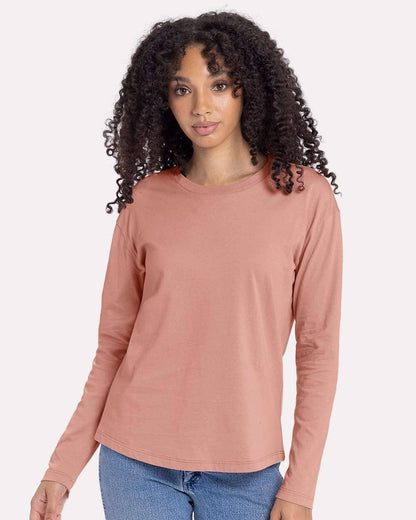 Women’s Relaxed Fit Long Sleeve Cotton T-Shirt