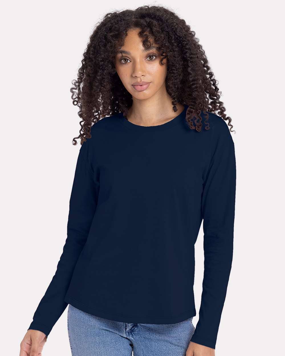 Women’s Relaxed Fit Long Sleeve Cotton T-Shirt