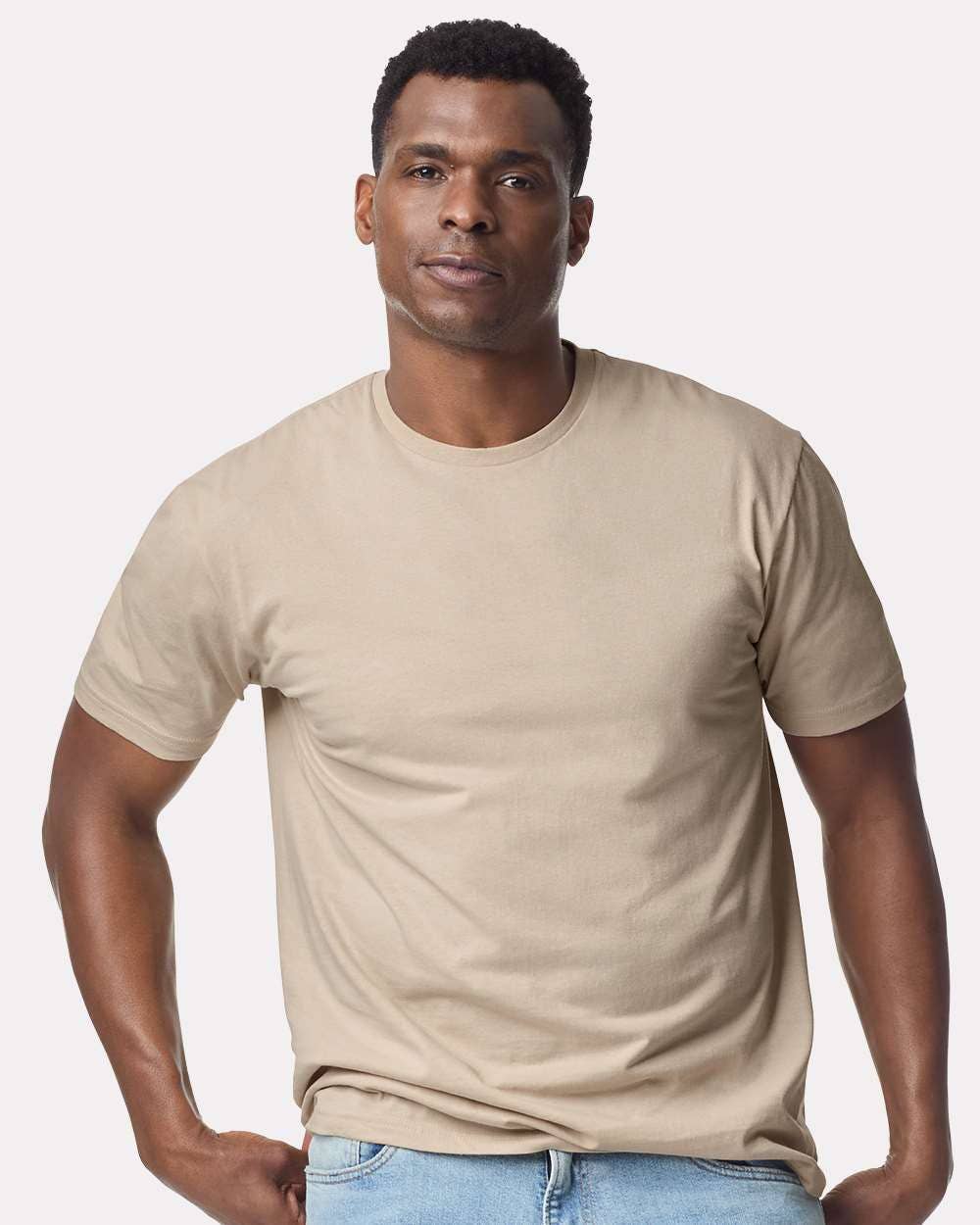 Gildan Light Cotton Tee – Lightweight Unisex Style