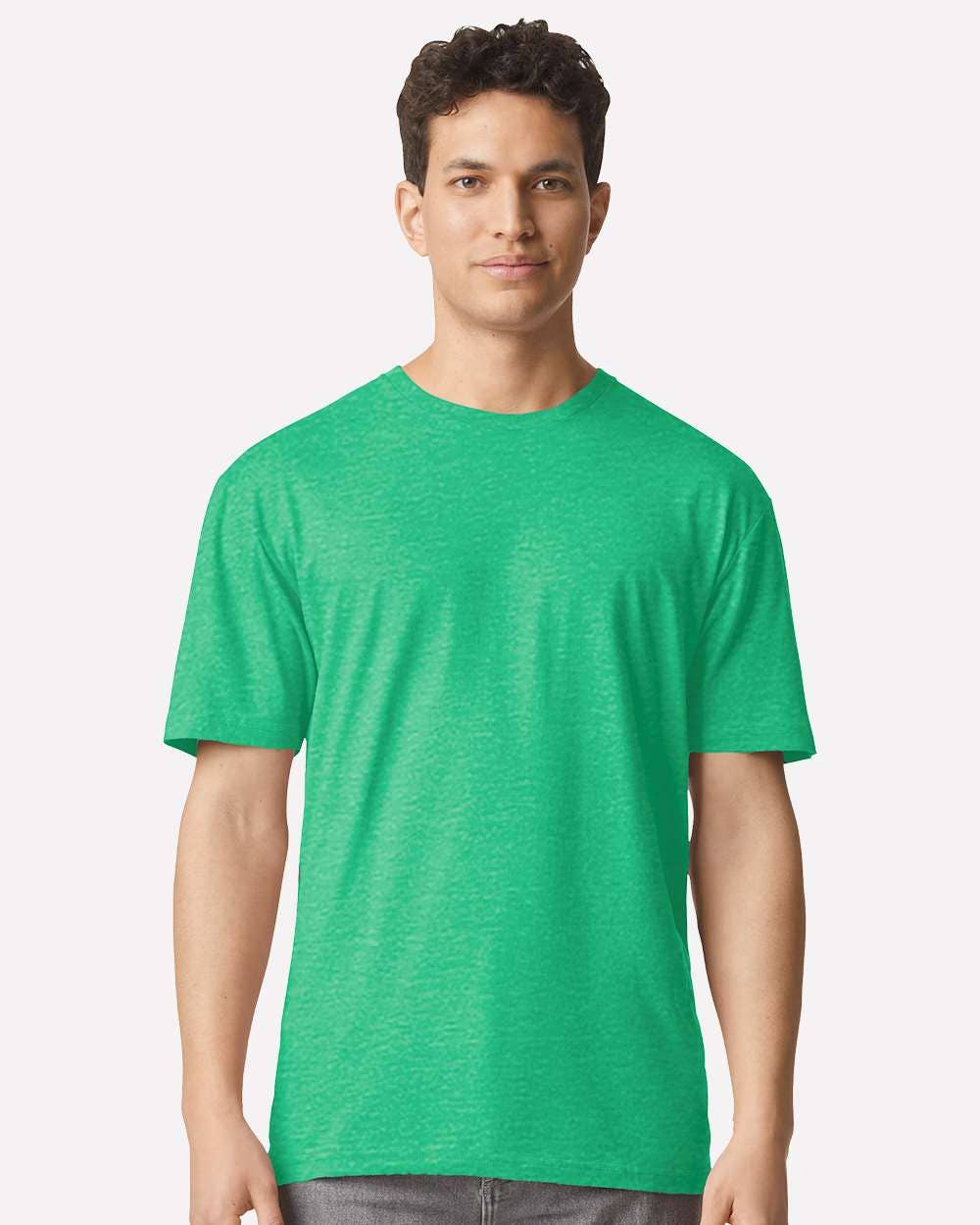 Gildan Light Cotton Tee – Lightweight Unisex Style
