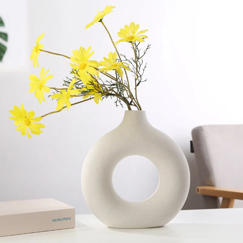 Ceramic Vase Interior Decor - TheWorldOfMYes