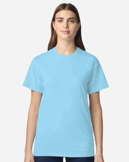 Gildan Light Cotton Tee – Lightweight Unisex Style