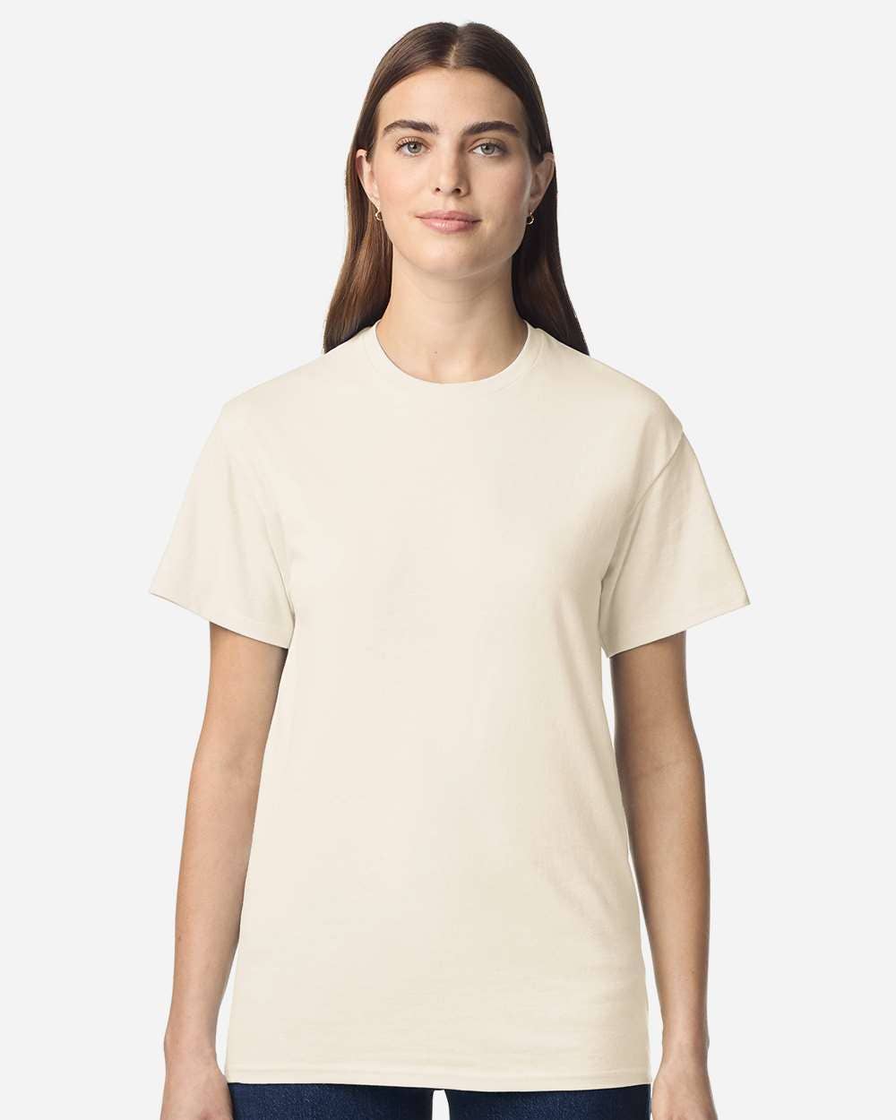Gildan Light Cotton Tee – Lightweight Unisex Style