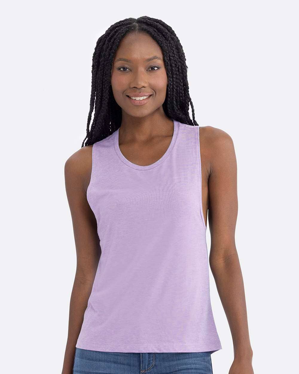 Women’s Sleeveless Muscle Relaxed Fit Tank Casual Top