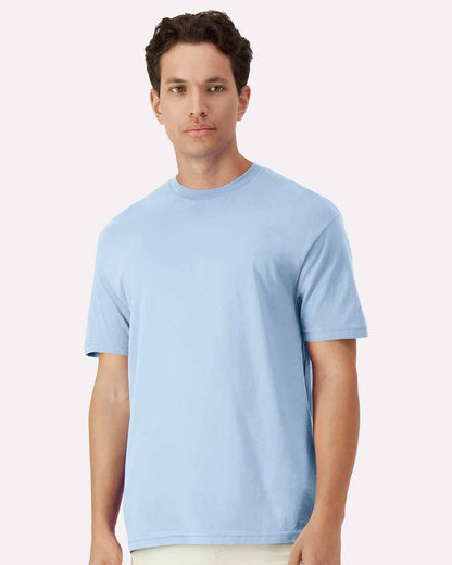 Gildan Light Cotton Tee – Lightweight Unisex Style