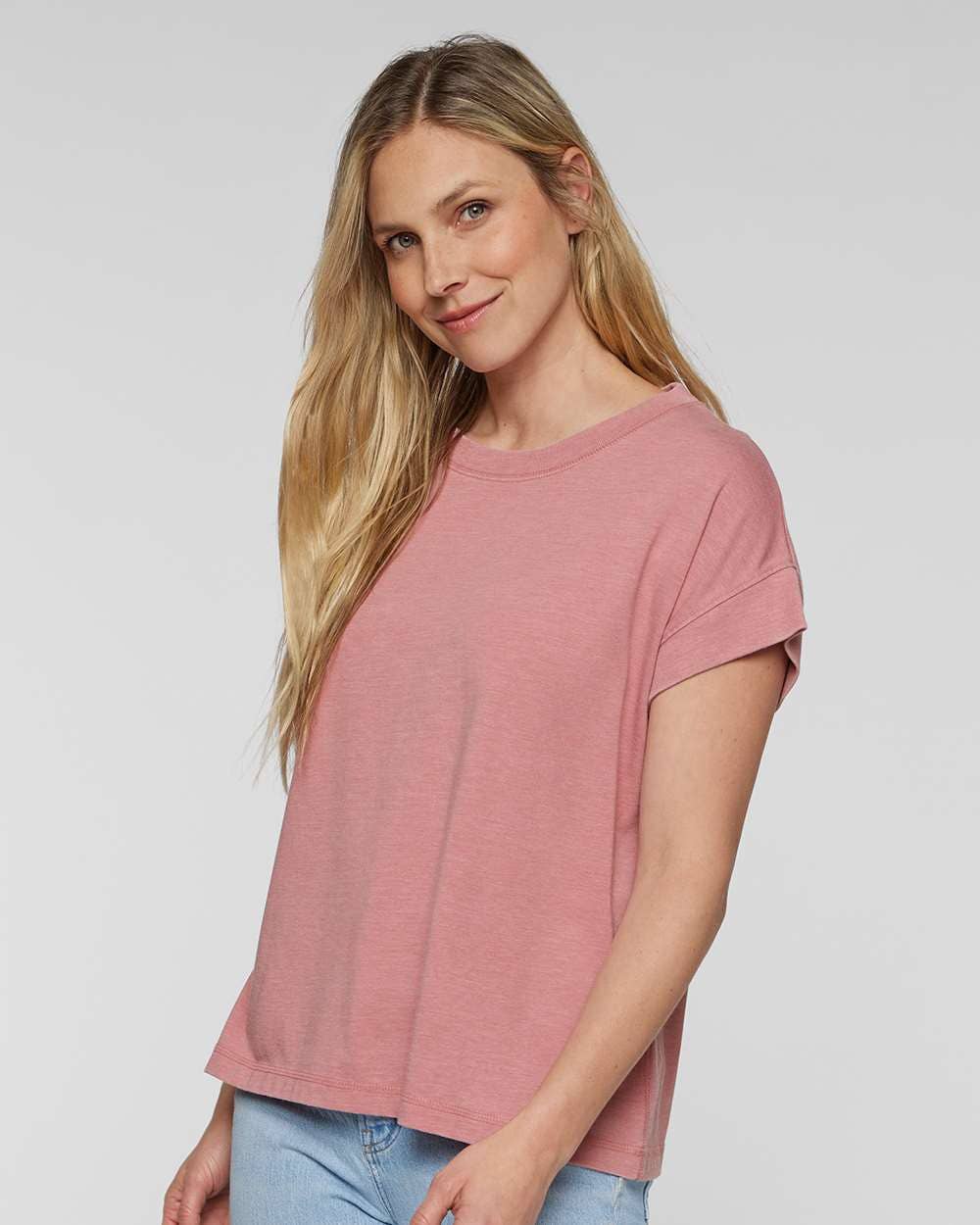 Women’s Relaxed Vintage Wash Tee – Soft Washed Cotton Feel